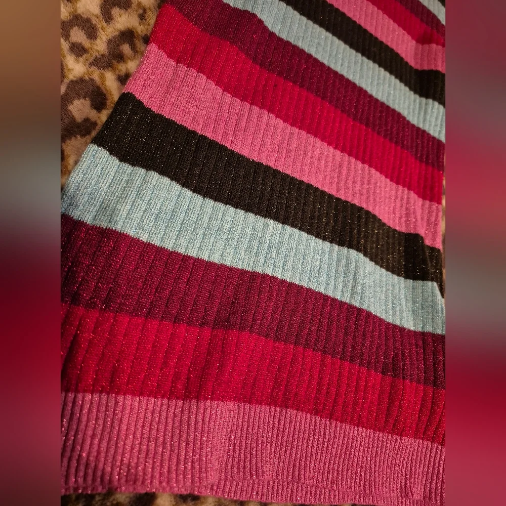 Blank NYC Metallic Stripe Top XS - Picture 6 of 12